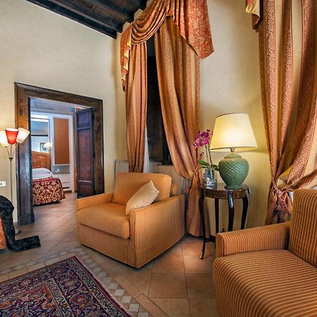 La Residenza Del Sole Al Pantheon Bed and Breakfast Ρώμη Εξωτερικό φωτογραφία