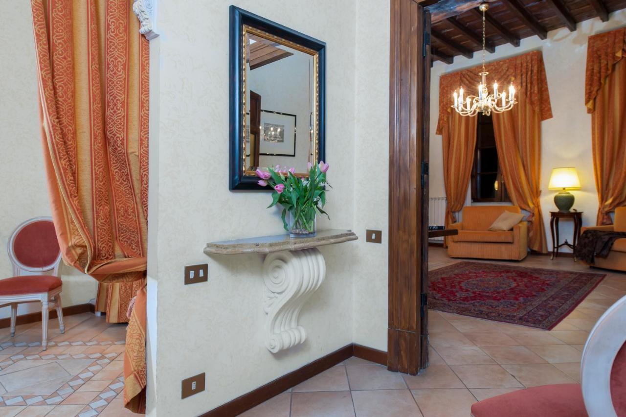 La Residenza Del Sole Al Pantheon Bed and Breakfast Ρώμη Εξωτερικό φωτογραφία
