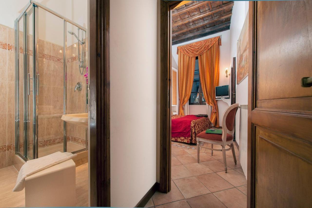 La Residenza Del Sole Al Pantheon Bed and Breakfast Ρώμη Εξωτερικό φωτογραφία