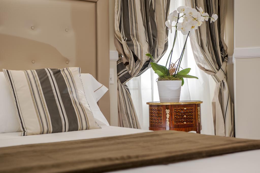 La Residenza Del Sole Al Pantheon Bed and Breakfast Ρώμη Δωμάτιο φωτογραφία